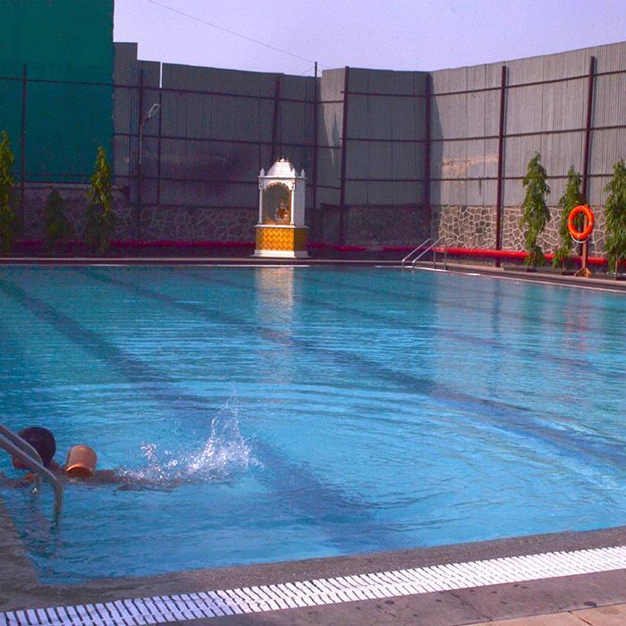 Club Emerald Mumbai Exterior photo