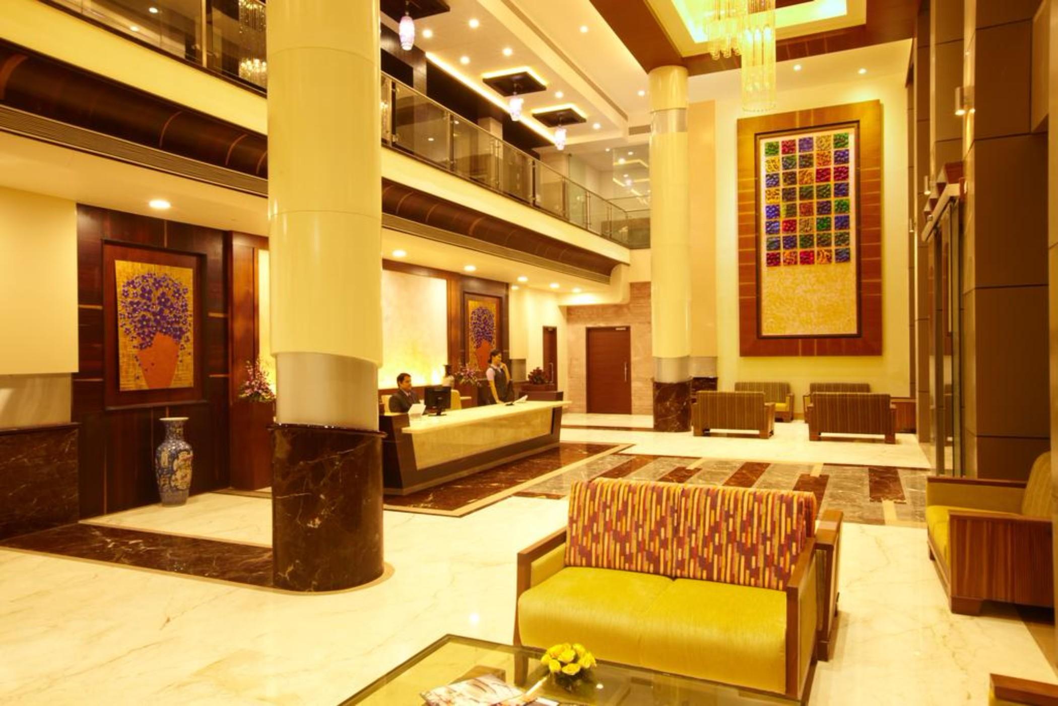 Club Emerald Mumbai Exterior photo