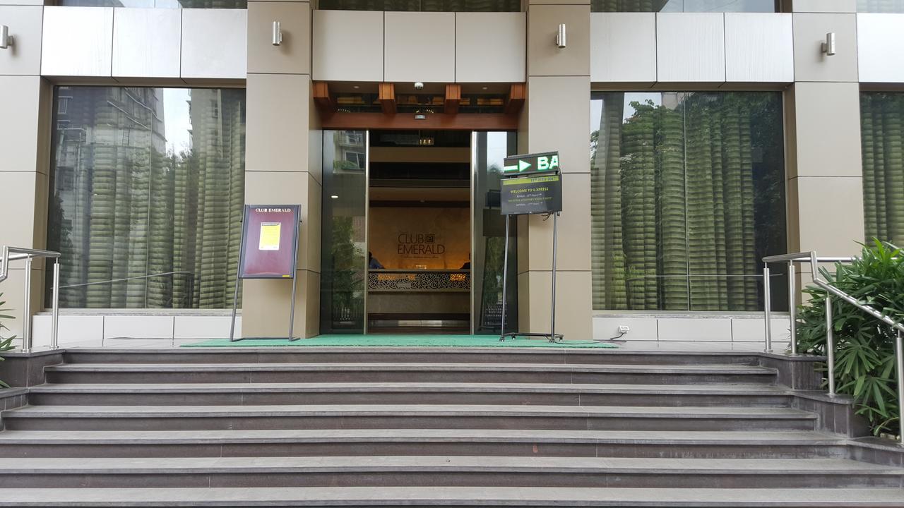Club Emerald Mumbai Exterior photo